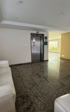 Apartamento à venda com 78m², 3 quartos e 2 vagasHall social