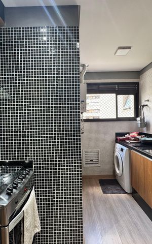 Apartamento à venda com 78m², 3 quartos e 2 vagasCozinha e Área de Serviço