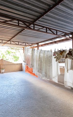 Casa à venda com 130m², 2 quartos e 1 vagaSalão