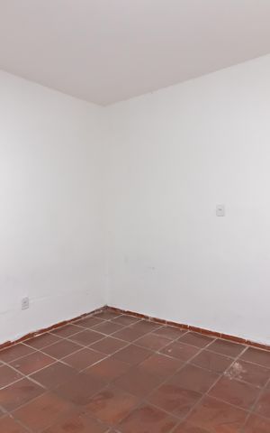 Casa à venda com 130m², 2 quartos e 1 vagaEdícula 2 - Sala e Quarto