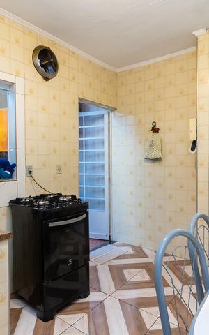 Casa à venda com 130m², 2 quartos e 1 vagaCozinha