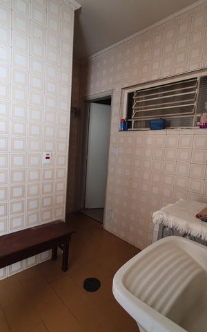 Casa à venda com 268m², 3 quartos e 4 vagasÁrea de serviço