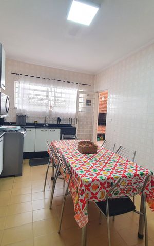 Casa à venda com 268m², 3 quartos e 4 vagasCozinha