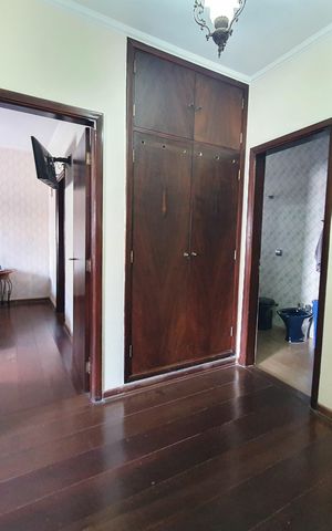 Casa à venda com 268m², 3 quartos e 4 vagasCirculação