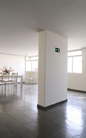 Apartamento para alugar com 40m², 1 quarto e sem vagaÁrea comum - Salão de festas