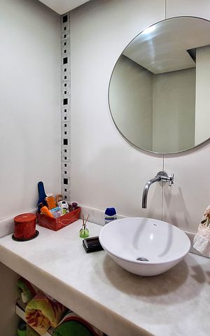 Apartamento à venda com 240m², 2 quartos e 1 vaga Apartamento à venda com 240m², 2 quartos e 1 vagaLavabo