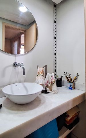 Apartamento à venda com 240m², 2 quartos e 1 vaga Apartamento à venda com 240m², 2 quartos e 1 vagaLavabo