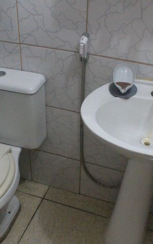 Casa à venda com 363m², 4 quartos e 2 vagasBanheiro 3
