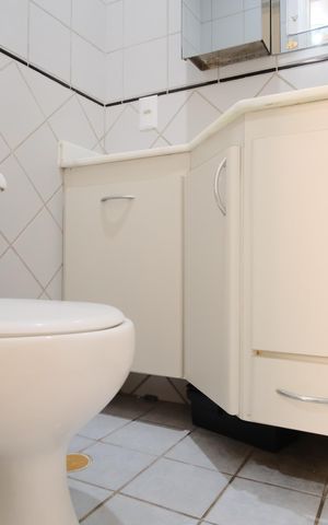 Apartamento à venda com 73m², 3 quartos e 2 vagasBanheiro da Suíte