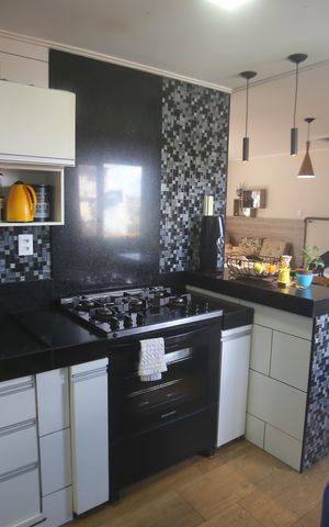 Casa à venda com 210m², 2 quartos e 2 vagasCozinha
