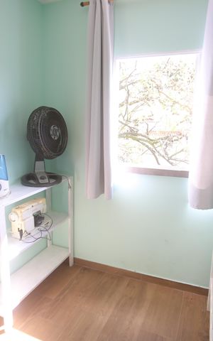 Casa à venda com 210m², 2 quartos e 2 vagasQuarto