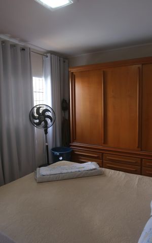 Casa à venda com 210m², 2 quartos e 2 vagasSuite2