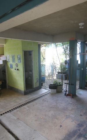 Casa à venda com 210m², 2 quartos e 2 vagasArea comum