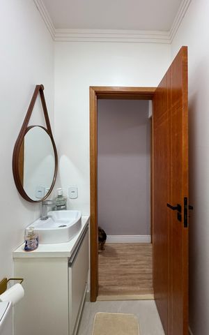 Casa para alugar com 206m², 3 quartos e 2 vagas Casa para alugar com 206m², 3 quartos e 2 vagasLavabo