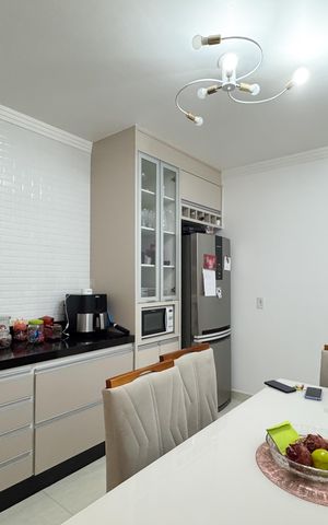 Casa para alugar com 206m², 3 quartos e 2 vagas Casa para alugar com 206m², 3 quartos e 2 vagasCozinha