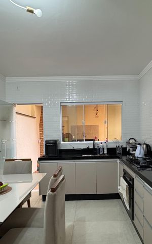 Casa para alugar com 206m², 3 quartos e 2 vagas Casa para alugar com 206m², 3 quartos e 2 vagasCozinha