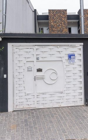 Casa à venda com 115m², 2 quartos e 3 vagasFachada