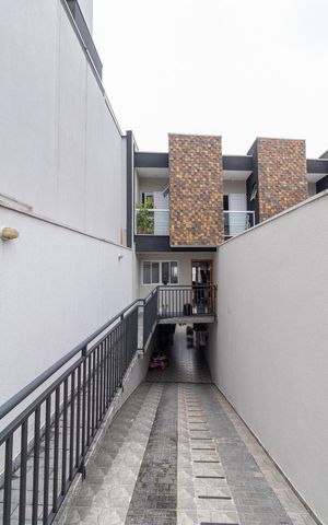 Casa à venda com 115m², 2 quartos e 3 vagasFachada