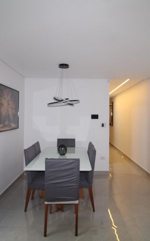 Casa à venda com 220m², 4 quartos e 2 vagasCozinha