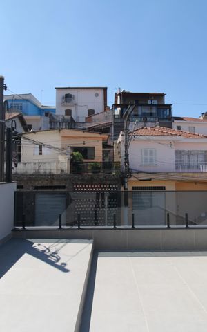 Casa à venda com 220m², 4 quartos e 2 vagasQuarto 1 - Varanda