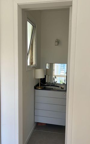 Apartamento para alugar com 138m², 2 quartos e 2 vagas Apartamento para alugar com 138m², 2 quartos e 2 vagasBanheiro 2