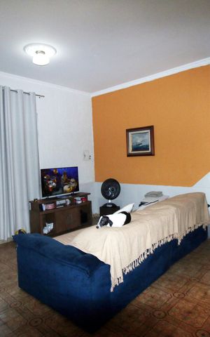 Casa à venda com 723m², 5 quartos e 2 vagasSala