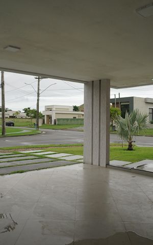 Casa de condomínio para alugar com 360m², 3 quartos e 2 vagas Casa de condomínio para alugar com 360m², 3 quartos e 2 vagasGaragem