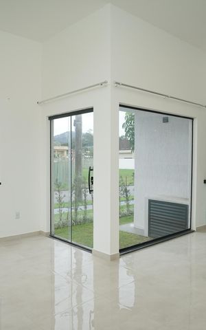 Casa de condomínio para alugar com 360m², 3 quartos e 2 vagas Casa de condomínio para alugar com 360m², 3 quartos e 2 vagasSala