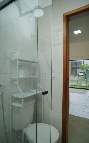Casa de condomínio para alugar com 360m², 3 quartos e 2 vagas Casa de condomínio para alugar com 360m², 3 quartos e 2 vagasBanheiro Social