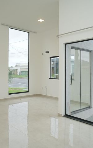 Casa de condomínio para alugar com 360m², 3 quartos e 2 vagas Casa de condomínio para alugar com 360m², 3 quartos e 2 vagasSala