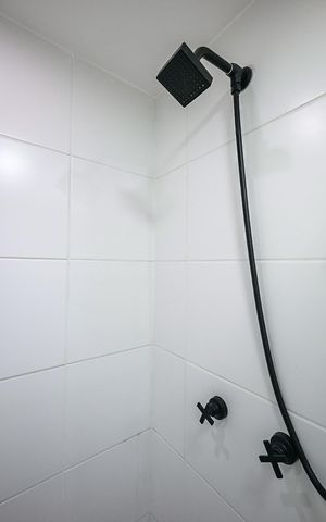 Apartamento à venda com 38m², 2 quartos e 1 vagaChuveiro do Banheiro 