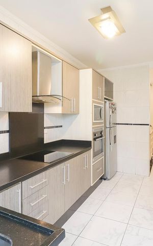 Casa à venda com 119m², 2 quartos e 2 vagasCozinha