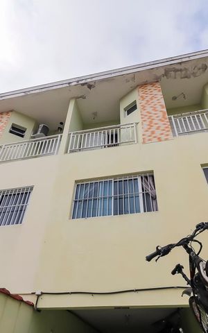 Casa à venda com 119m², 2 quartos e 2 vagasEntrada