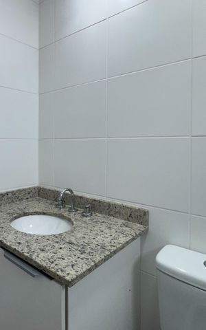 Apartamento para alugar com 60m², 2 quartos e 1 vagaBanheiro - Suíte 