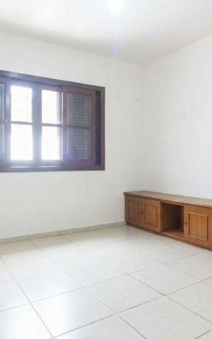 Casa à venda com 400m², 6 quartos e 4 vagas
