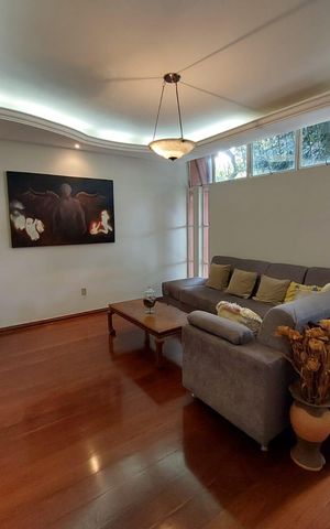 Casa à venda com 193m², 5 quartos e 2 vagas Casa à venda com 193m², 5 quartos e 2 vagassala 2