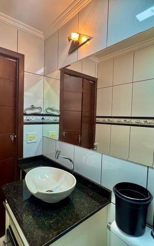 Apartamento à venda com 67m², 2 quartos e 1 vaga Apartamento à venda com 67m², 2 quartos e 1 vagaBanheiro