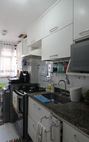 Apartamento à venda com 94m², 3 quartos e 2 vagasCozinha