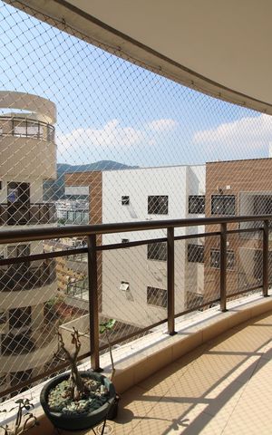 Apartamento à venda com 94m², 3 quartos e 2 vagasVaranda