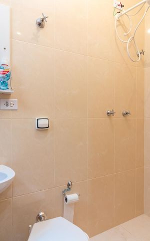 Casa de condomínio à venda com 67m², 2 quartos e 1 vagaBanheiro da Suíte 2