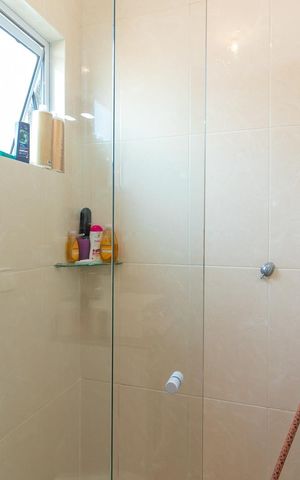 Casa de condomínio à venda com 67m², 2 quartos e 1 vagaBanheiro da Suíte 1