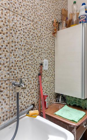 Casa de condomínio à venda com 67m², 2 quartos e 1 vagaÁrea de Serviço