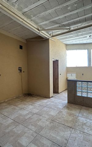 Casa à venda com 342m², 3 quartos e 4 vagas Casa à venda com 342m², 3 quartos e 4 vagasQuintal