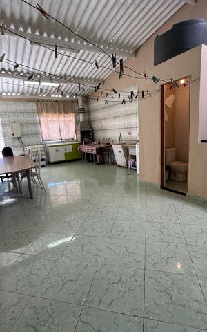 Casa à venda com 342m², 3 quartos e 4 vagas Casa à venda com 342m², 3 quartos e 4 vagasChurrasqueira