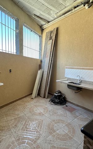 Casa à venda com 342m², 3 quartos e 4 vagas Casa à venda com 342m², 3 quartos e 4 vagasQuintal