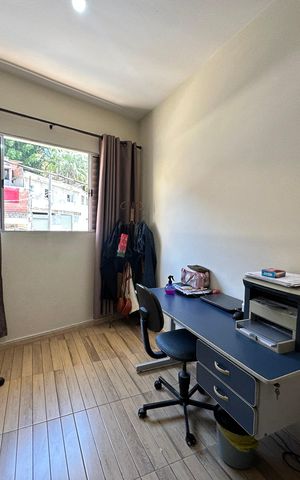 Casa à venda com 342m², 3 quartos e 4 vagas Casa à venda com 342m², 3 quartos e 4 vagasEscritório 2