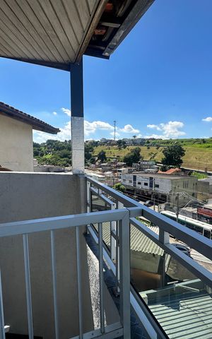 Casa à venda com 342m², 3 quartos e 4 vagas Casa à venda com 342m², 3 quartos e 4 vagasVaranda