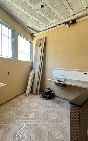 Casa à venda com 342m², 3 quartos e 4 vagas Casa à venda com 342m², 3 quartos e 4 vagasQuintal