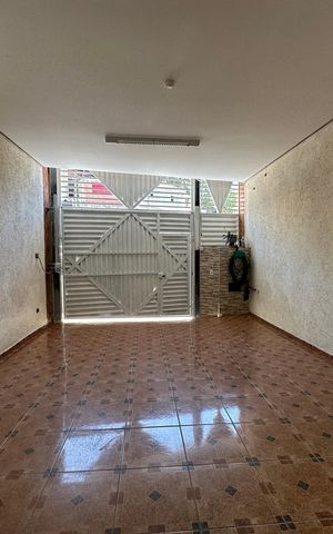 Casa à venda com 342m², 3 quartos e 4 vagas Casa à venda com 342m², 3 quartos e 4 vagasGaragem