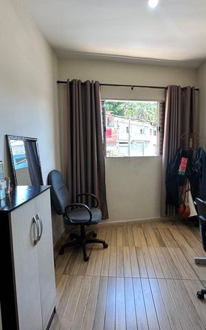 Casa à venda com 342m², 3 quartos e 4 vagas Casa à venda com 342m², 3 quartos e 4 vagasEscritório 2